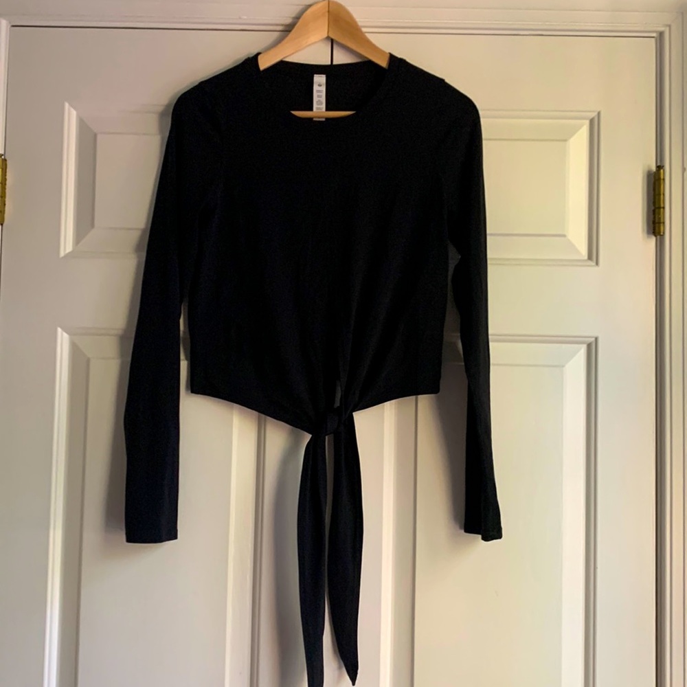 Lululemon Time To Restore Long Sleeve Crop Tie Front Shirt Nulu Black Size 4